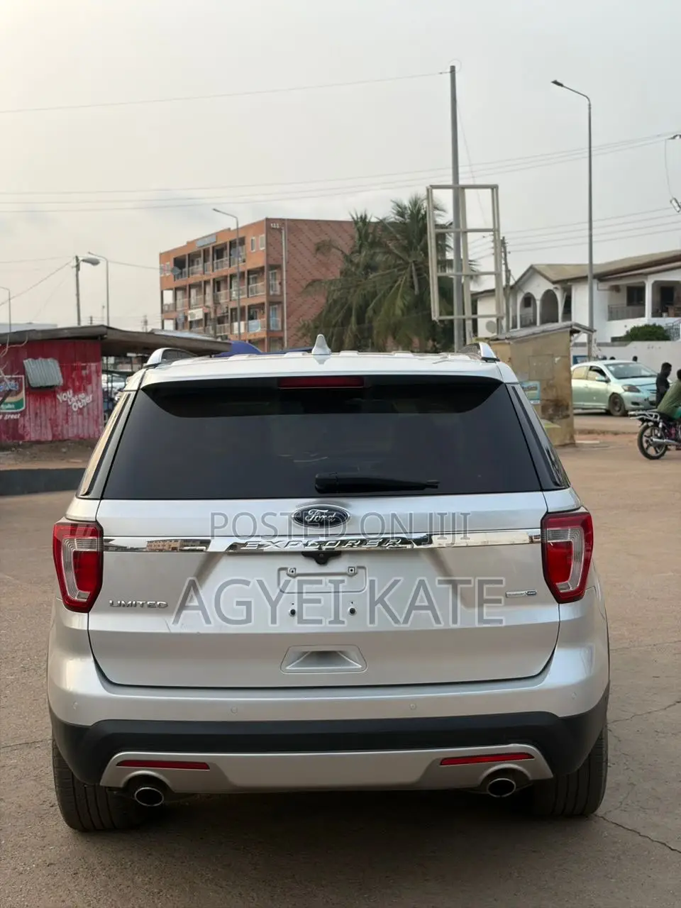 Ford Explorer Limited 4dr SUV (3.5L 6cyl 6A) 2016 Silver