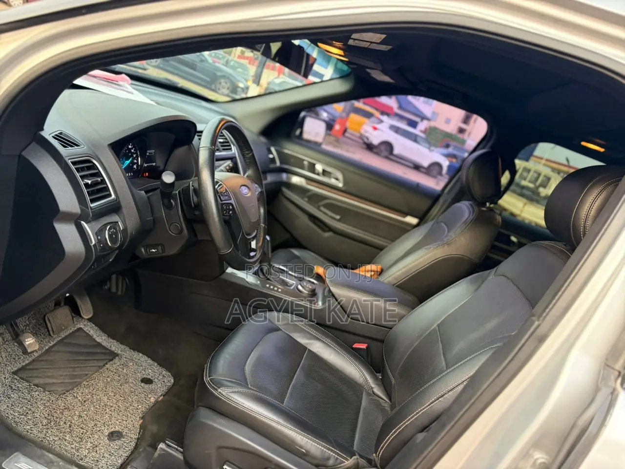 Ford Explorer Limited 4dr SUV (3.5L 6cyl 6A) 2016 Silver