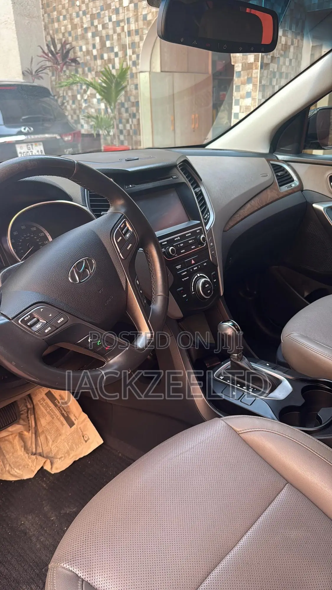 Hyundai Santa Fe SE AWD 2018 Black