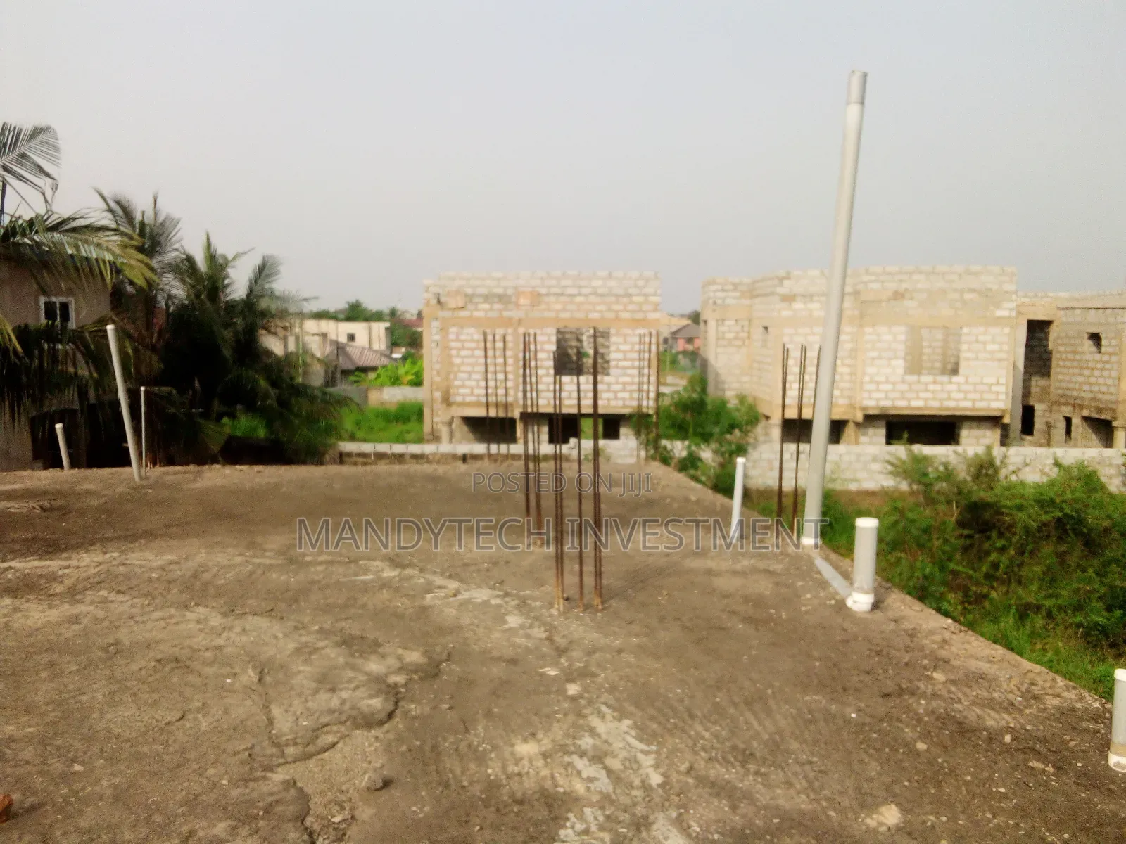 4bdrm Apartment in Lake Side Estate for sale