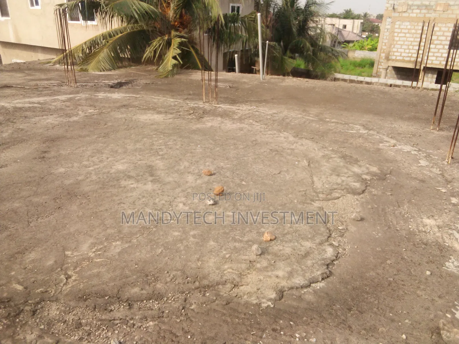 4bdrm Apartment in Lake Side Estate for sale