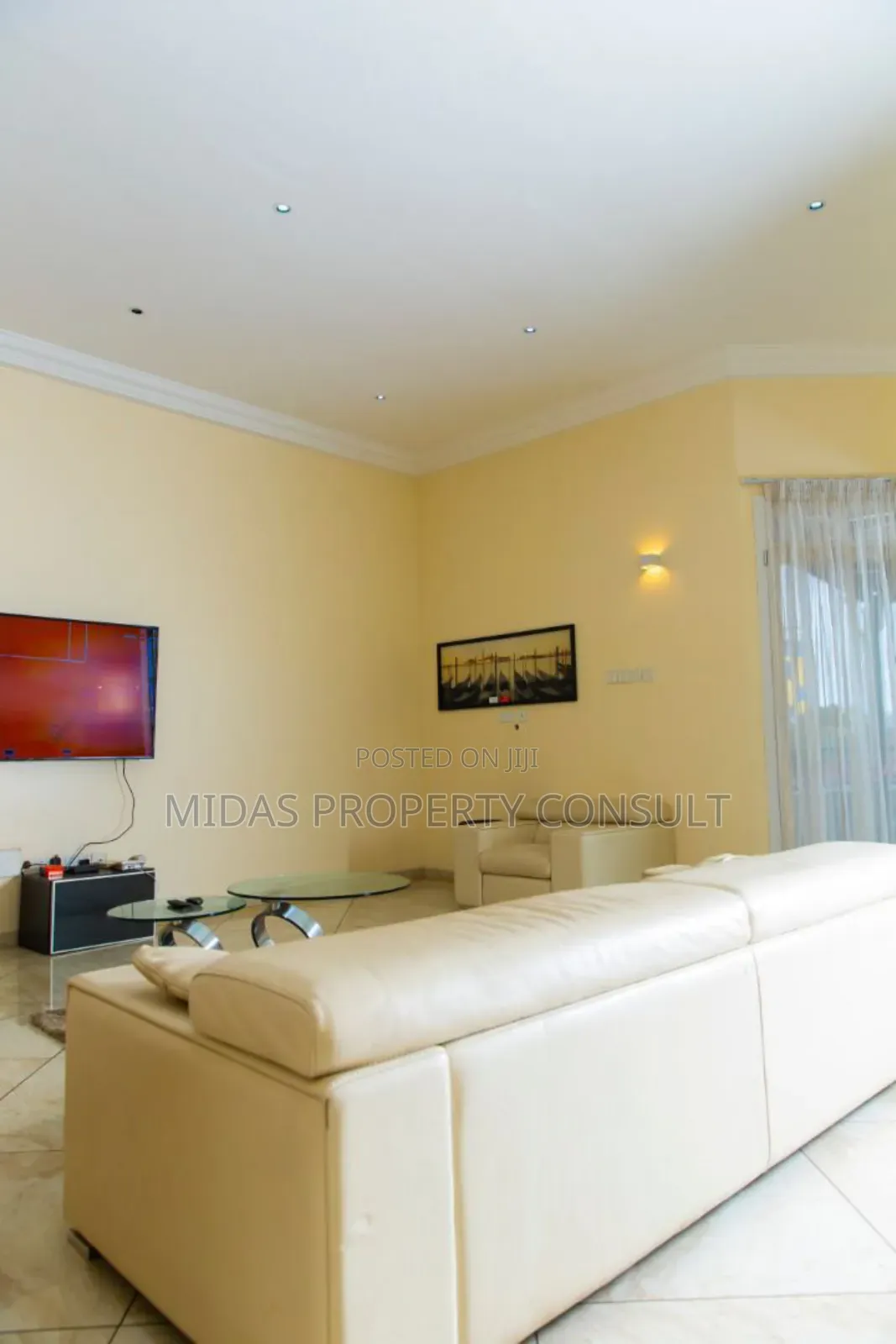Furnished 3bdrm Apartment in Ridge for sale