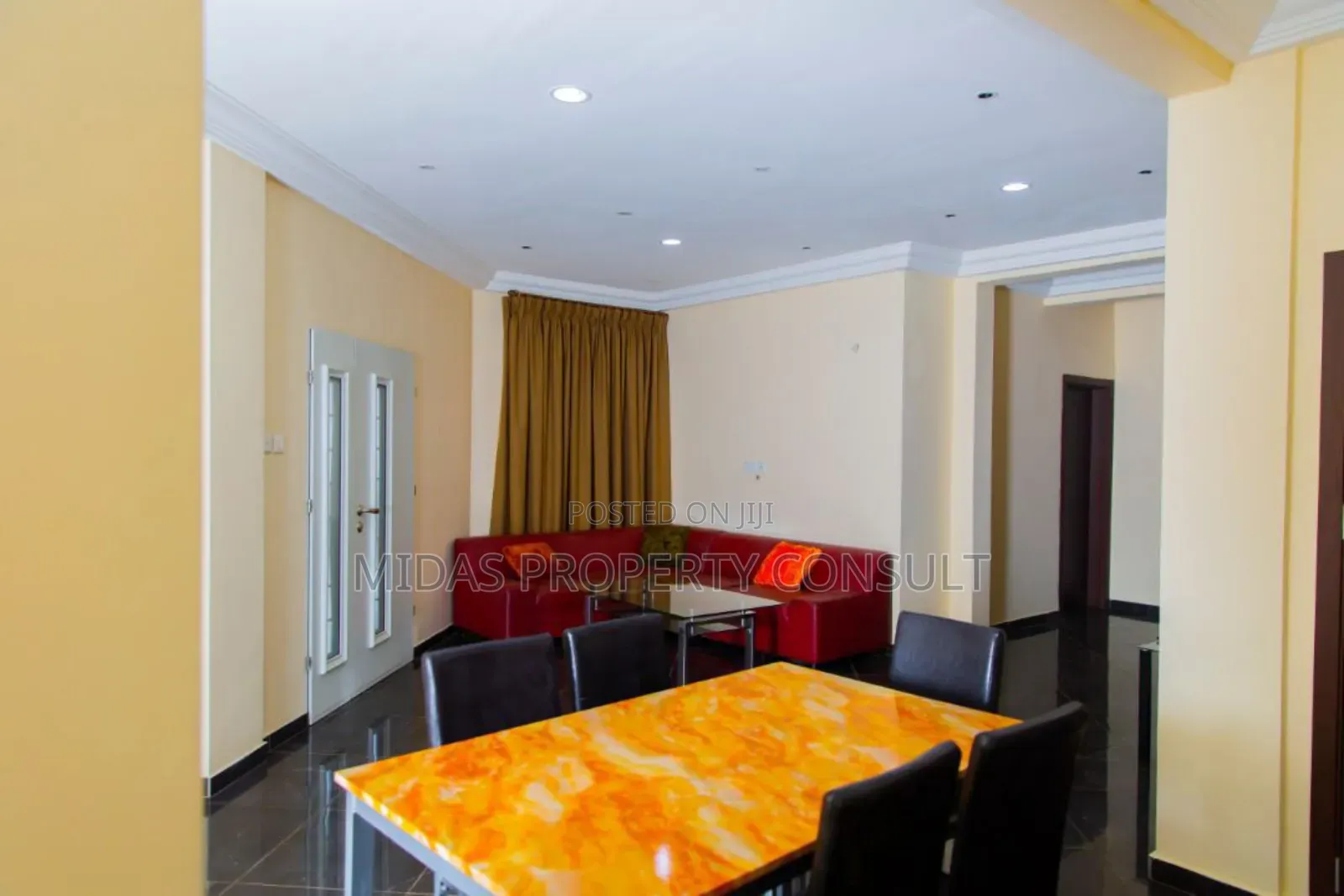 Furnished 3bdrm Apartment in Ridge for sale