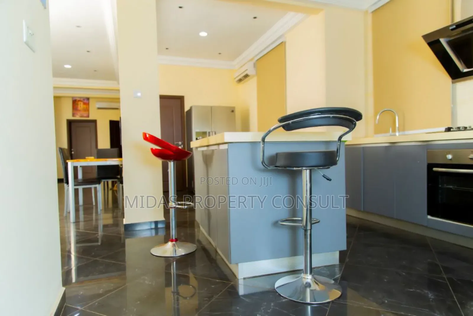 Furnished 3bdrm Apartment in Ridge for sale