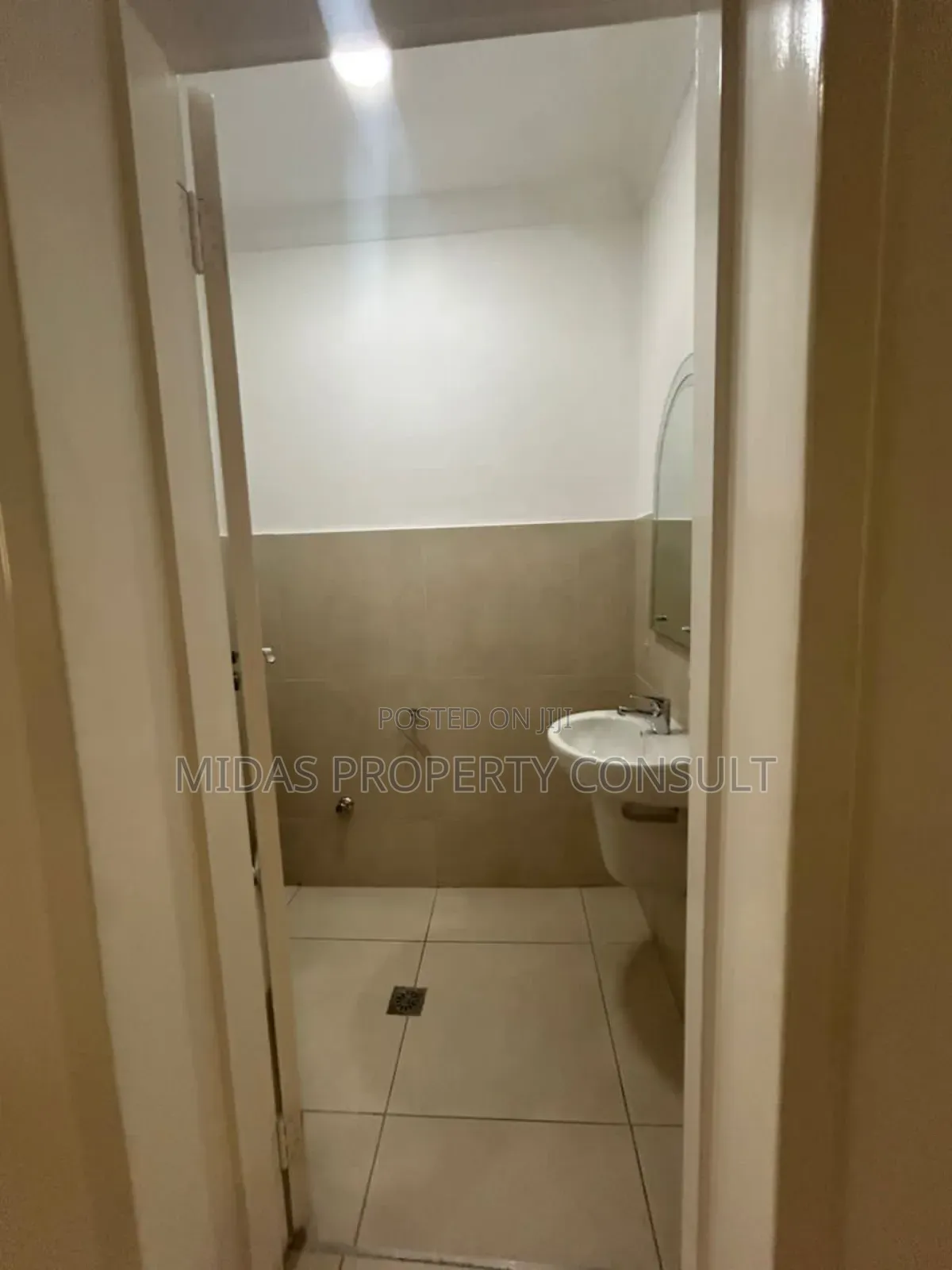 Furnished 3bdrm Apartment in Ridge for rent