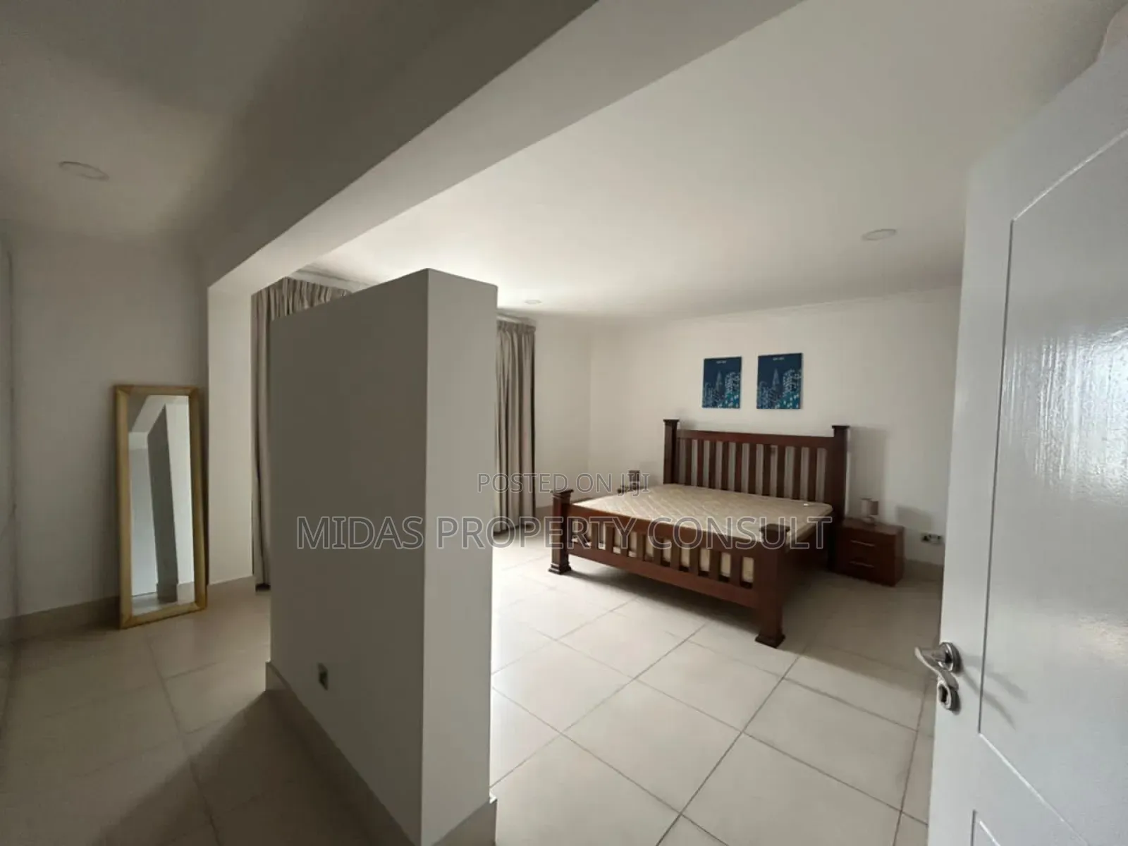 Furnished 3bdrm Apartment in Ridge for rent