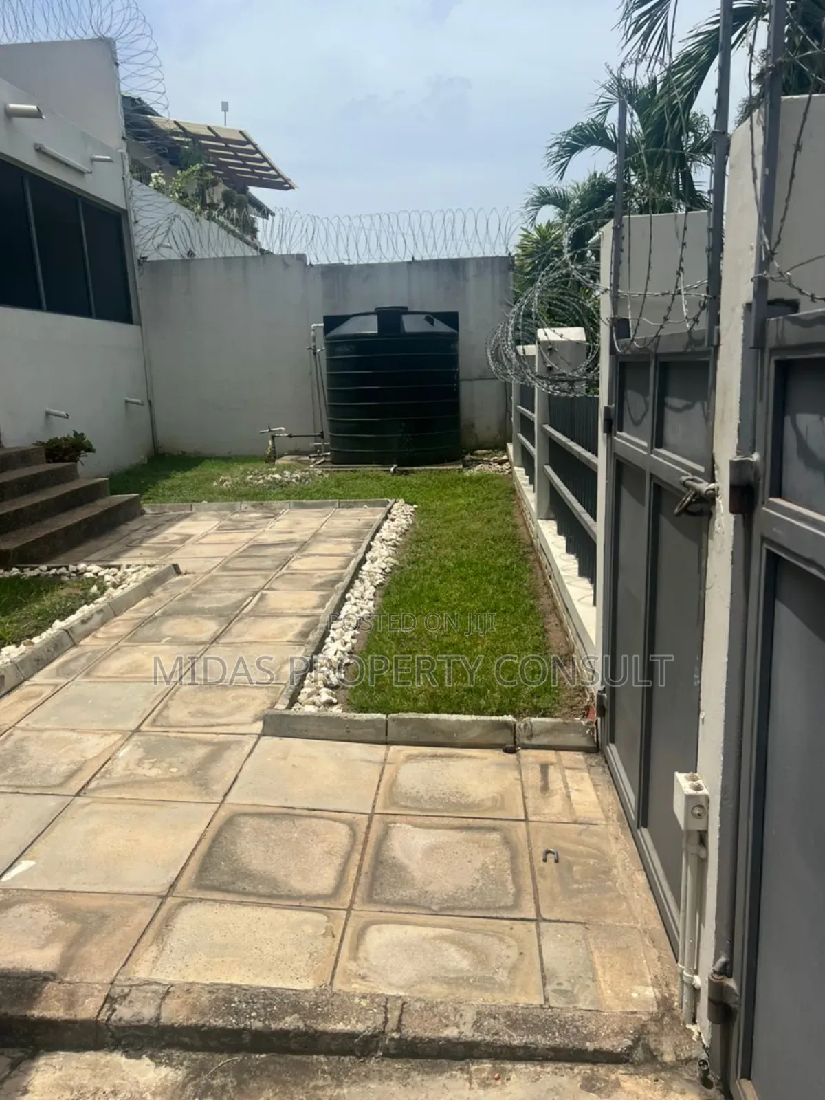 3bdrm House in Cantonment, Cantonments for rent