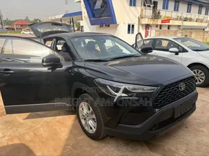 New Toyota Corolla Cross Hybrid 2025 Black