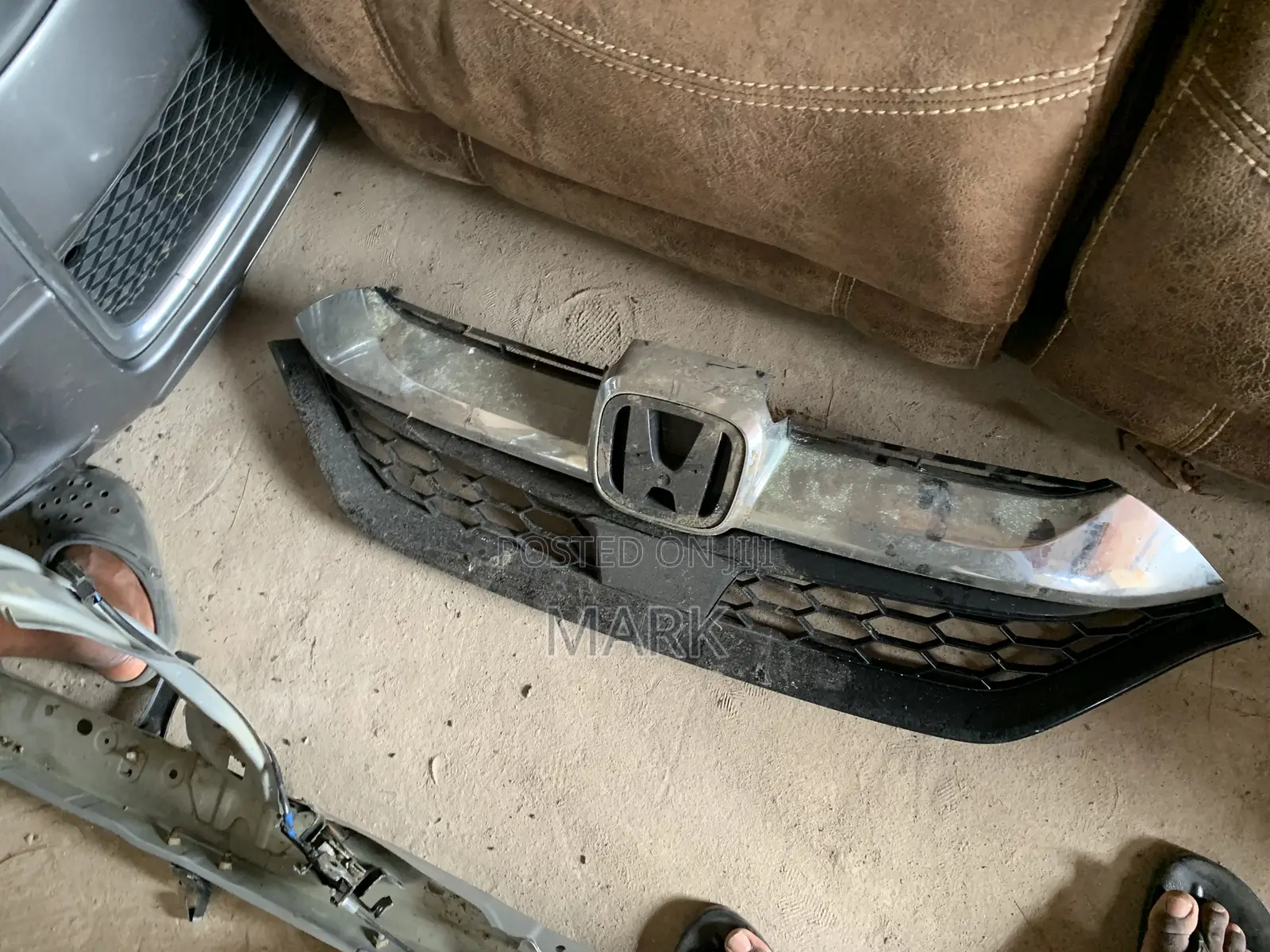 Honda CRV Front Grill