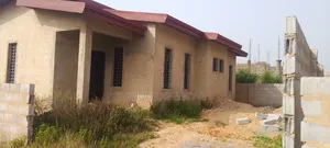 3bdrm House in Oyibi for sale