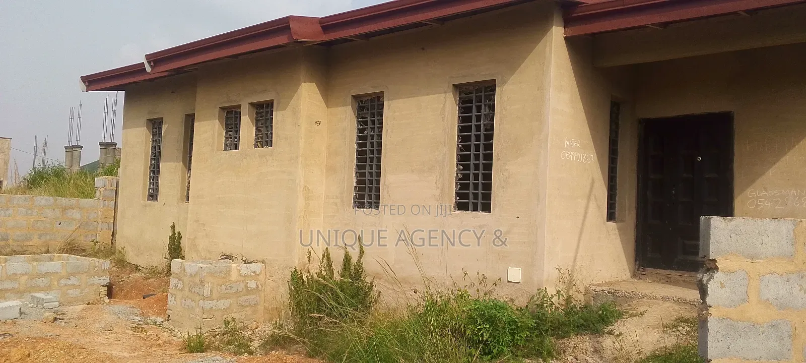 3bdrm House in Oyibi for sale