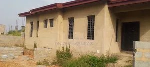 3bdrm House in Oyibi for sale