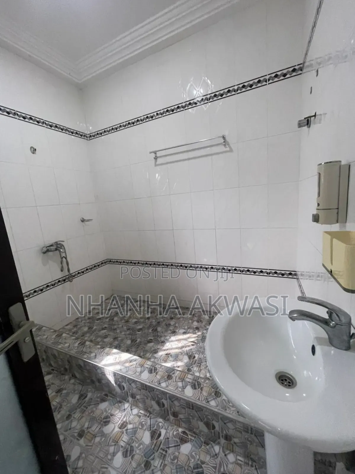 3bdrm Apartment in Spintex Hfc, Tema Metropolitan for rent