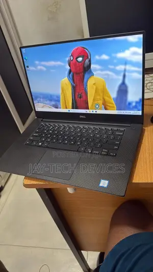 Laptop Dell Precision 15 5520 16GB Intel Core I7 SSD 512GB