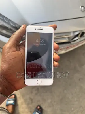 Apple iPhone 7 128 GB Gold