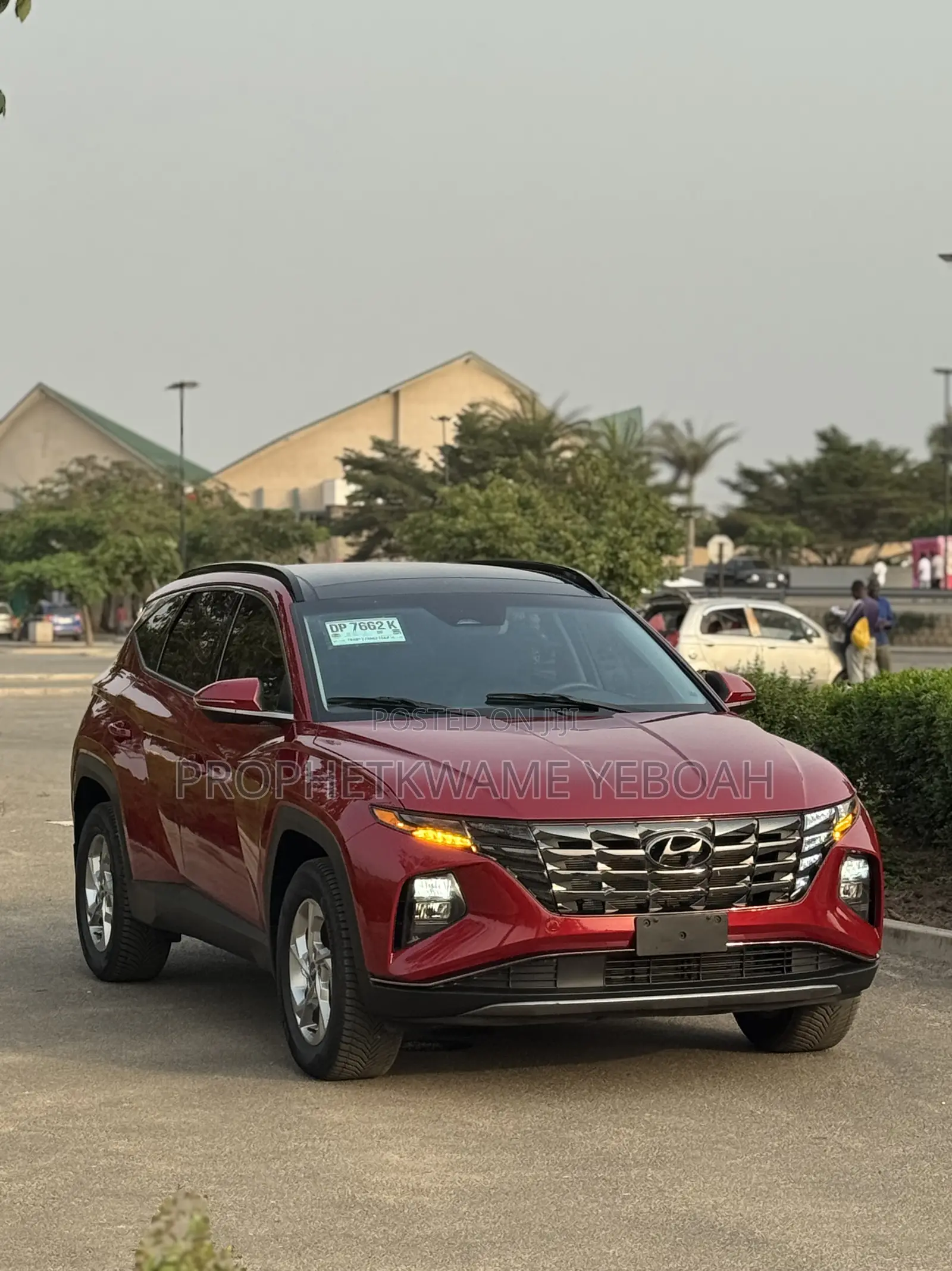 Hyundai Tucson SE 2024 Red