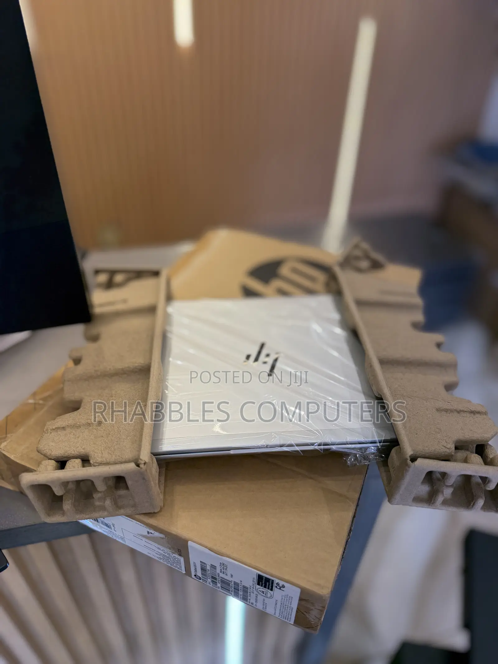 New Laptop HP 32GB Intel Core Ultra 7 SSD 1T