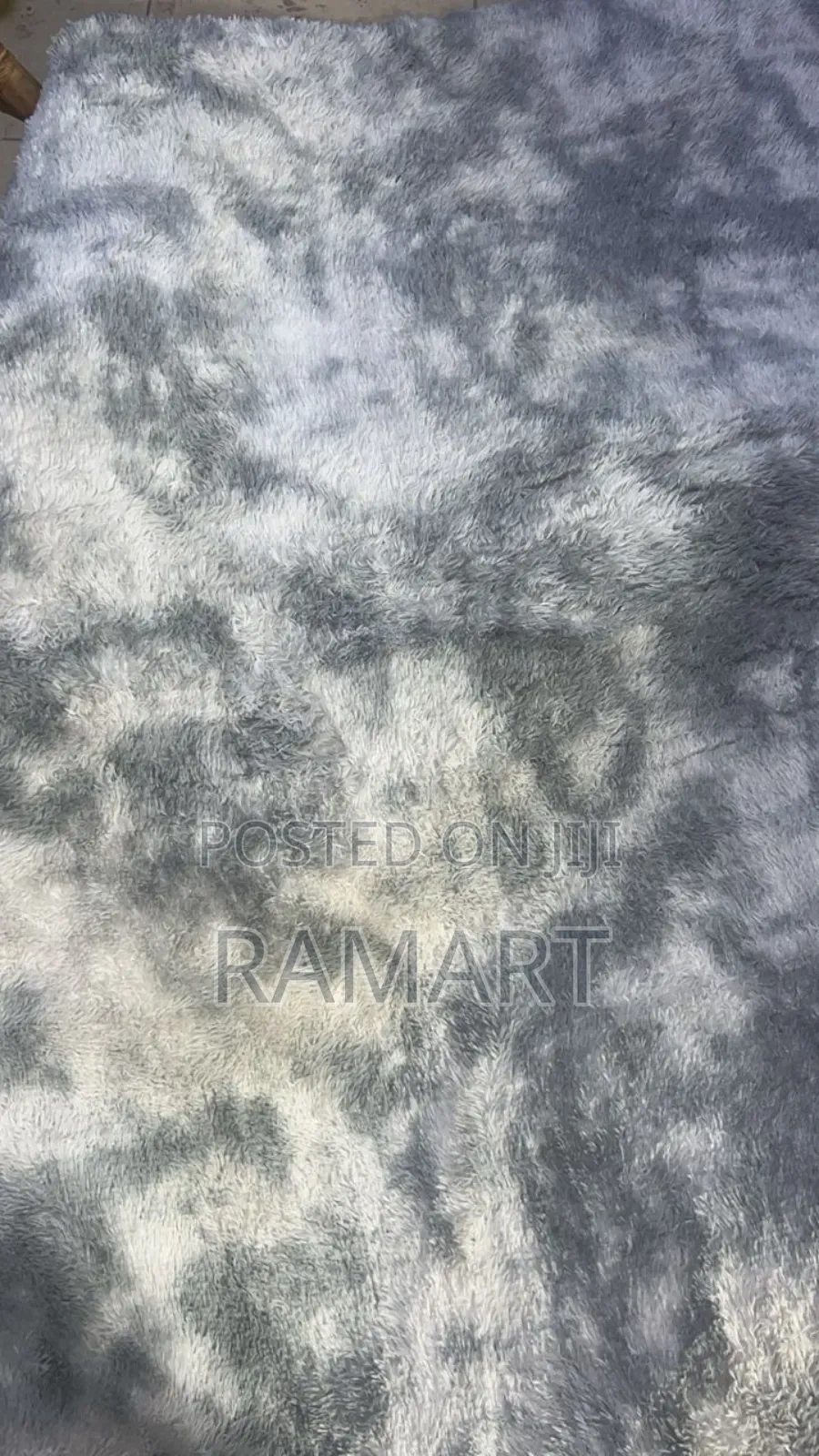 Fluffy Carpet