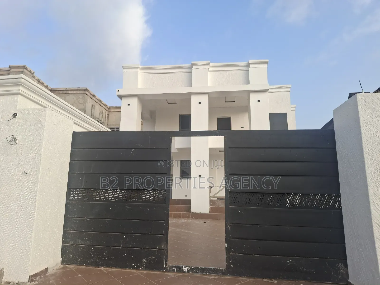 Furnished 5bdrm Mansion in B2 Properties Agency, Kumasi Metropolitan