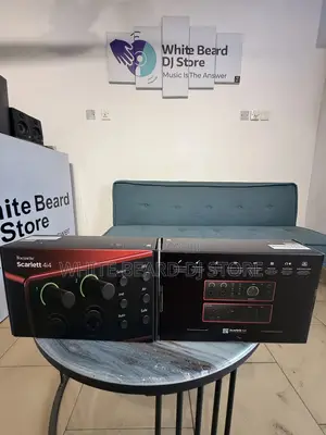 Focusrite Scarlett 4i4 Usb-C Audio/Midi Interface (4th Generation)