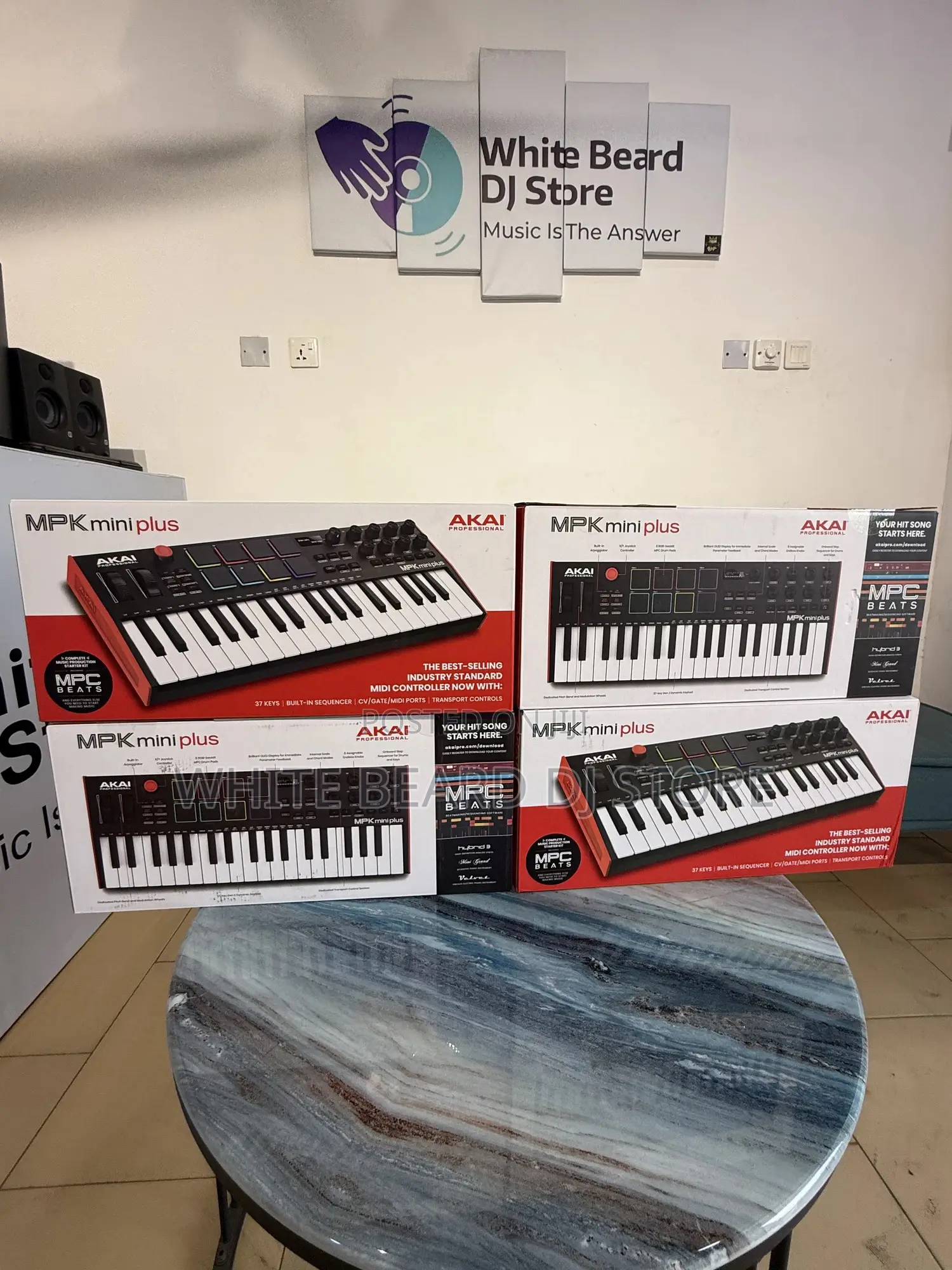 Akai Professional MPK Mini Plus 37-Key Midi Controller