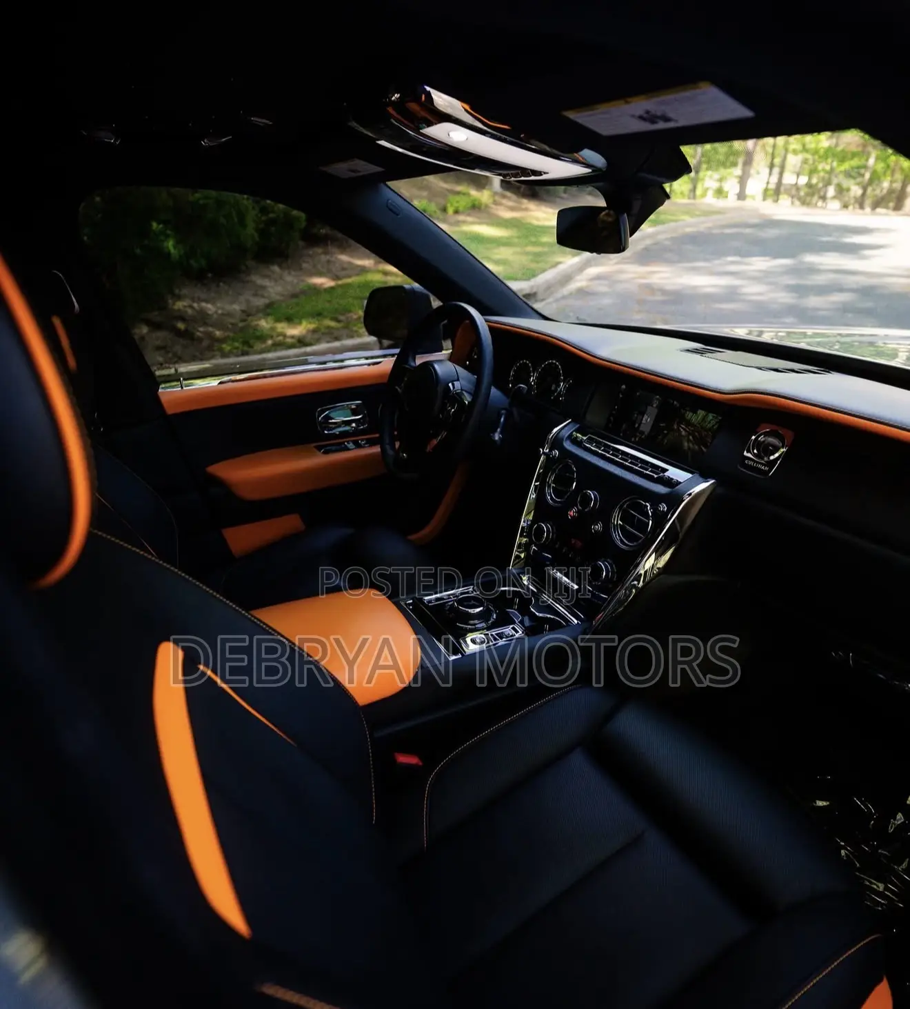 Rolls-Royce Cullinan Black Badge 2022 Gray