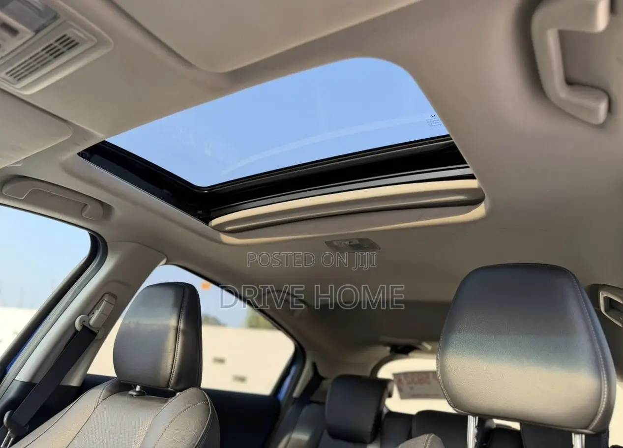 Honda HR-V Touring 2021 Blue