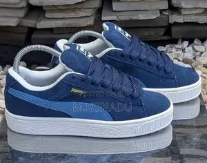 Pair of Puma Suede Xl Big