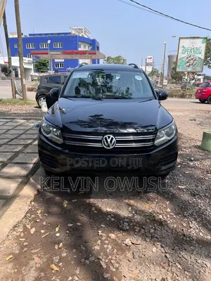 Volkswagen Tiguan SE FWD 2016 Black