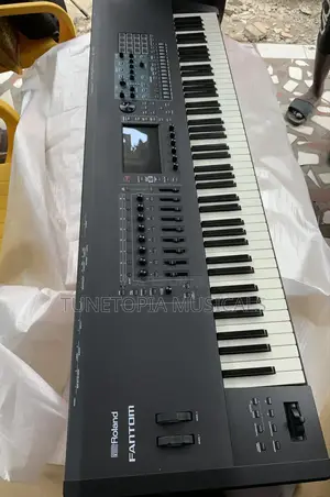 Roland Fantom 8 Synthesizer Workstation Keyboard.