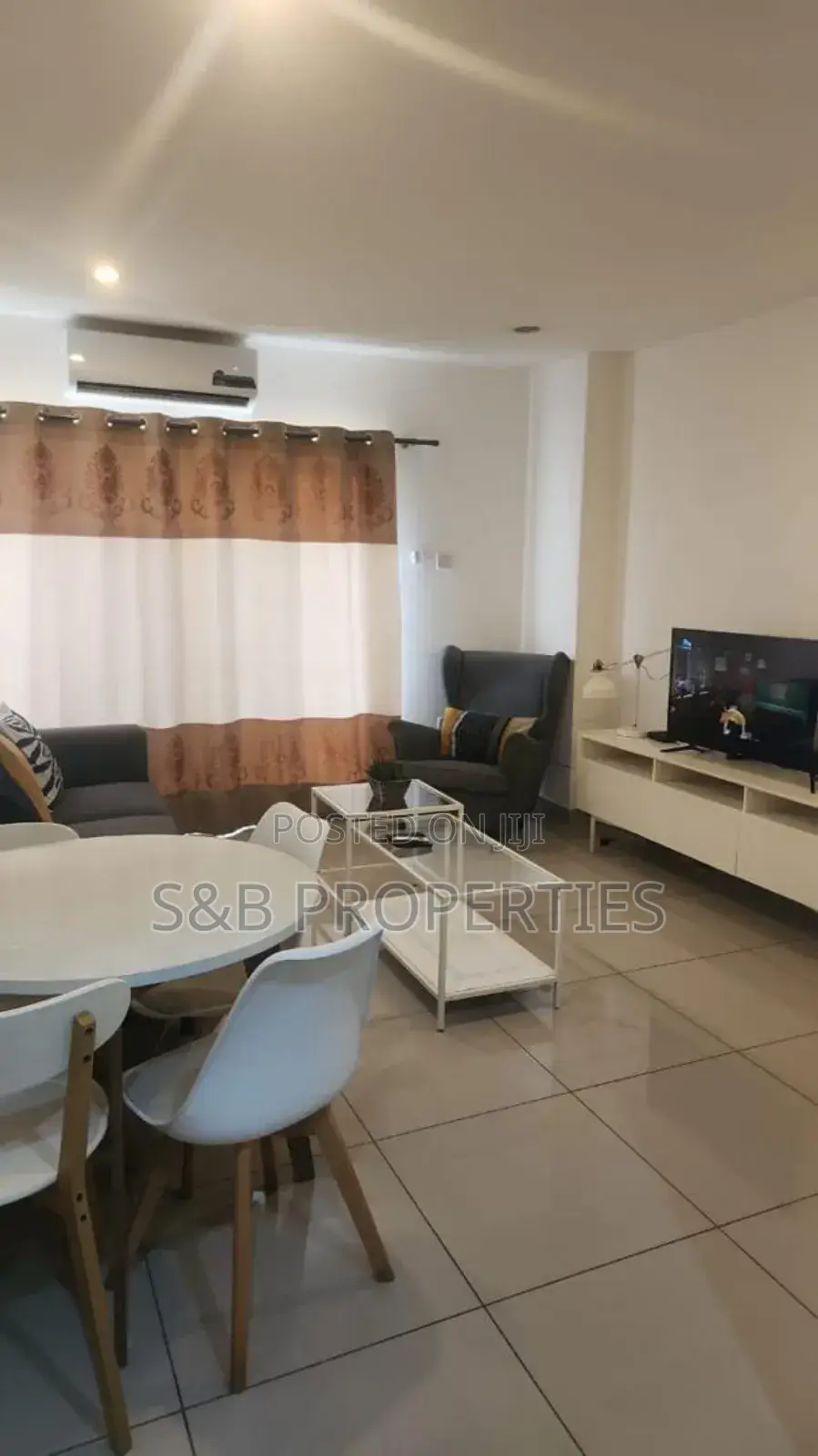 Furnished 1bdrm Apartment in The Gallery -Clifton, East Legon for rent