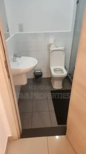Furnished 1bdrm Apartment in The Gallery -Clifton, East Legon for rent