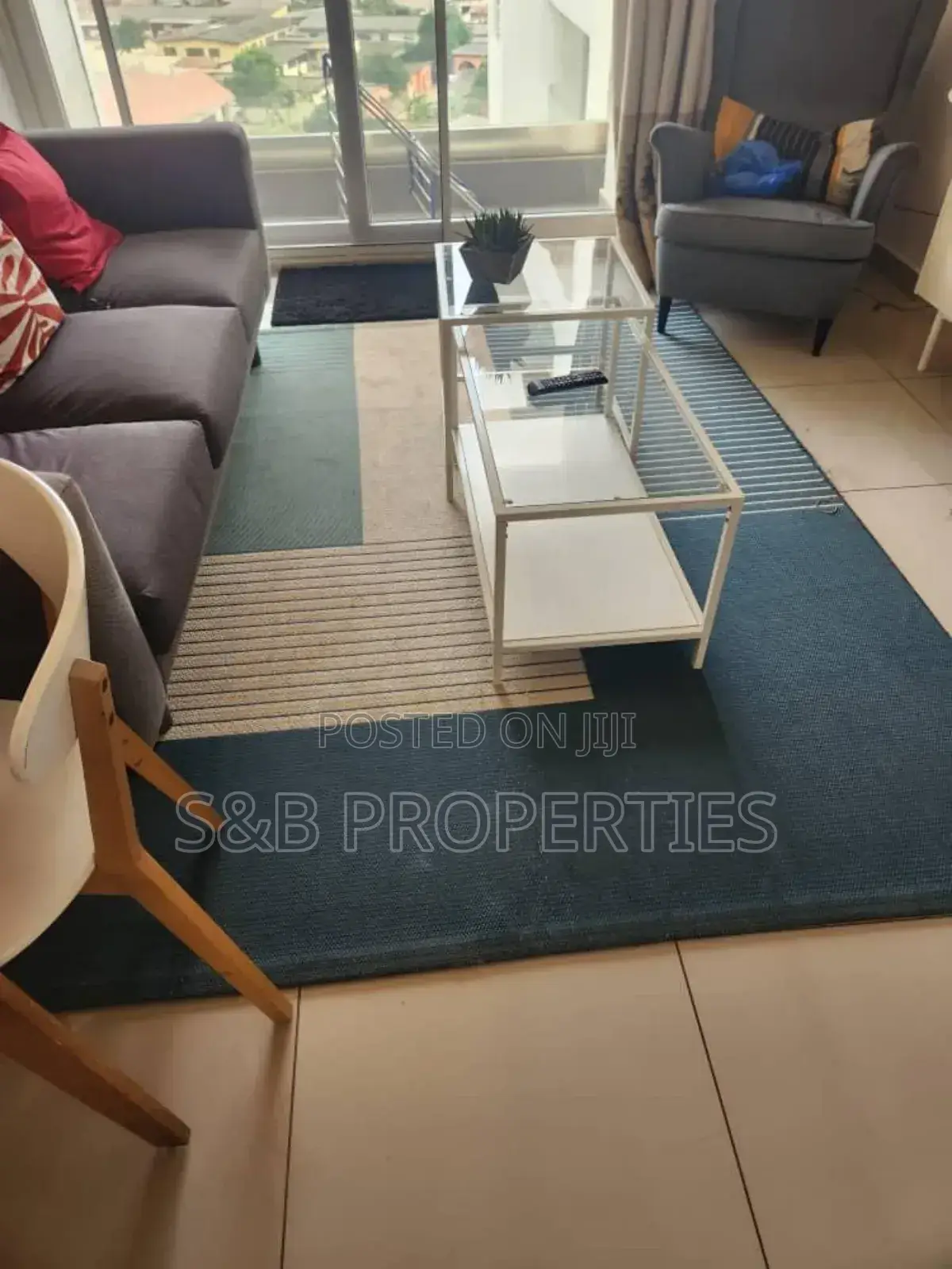 Furnished 1bdrm Apartment in The Gallery -Clifton, East Legon for rent
