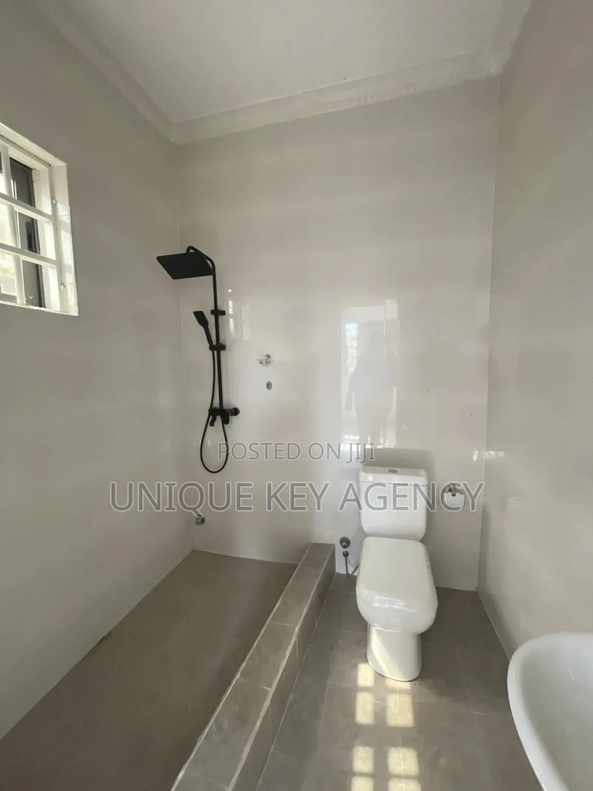 2bdrm Apartment in Unique Key Agency, Teshie for rent