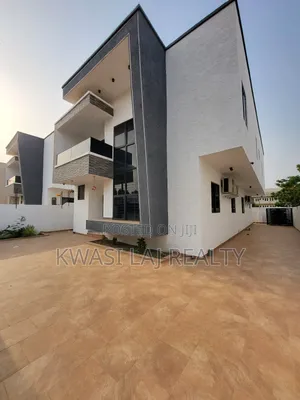 4bdrm House in Spintex for sale