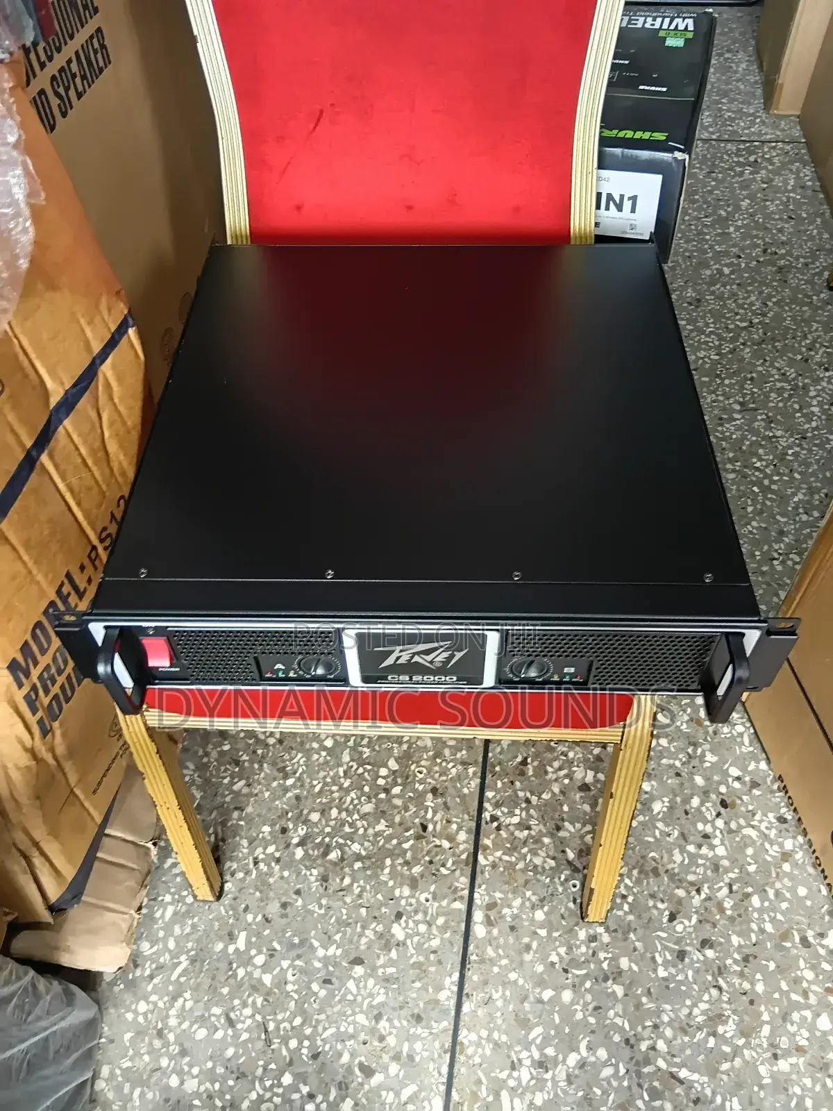 Pervey Cs 2000 Amplifier