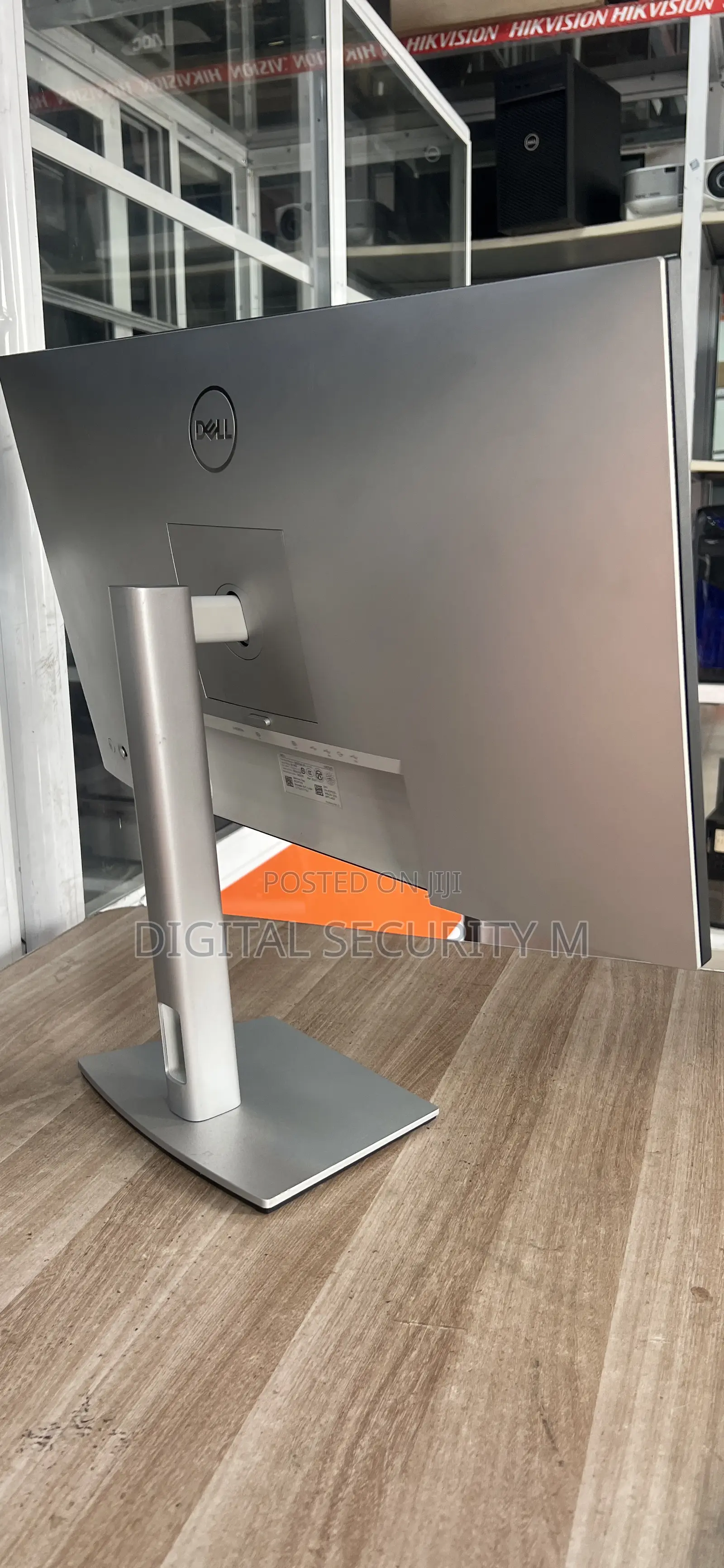 27’’ (Type C )Edgeless Monitor