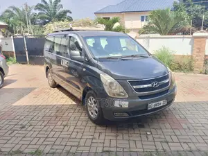 Hyundai Starex 2010