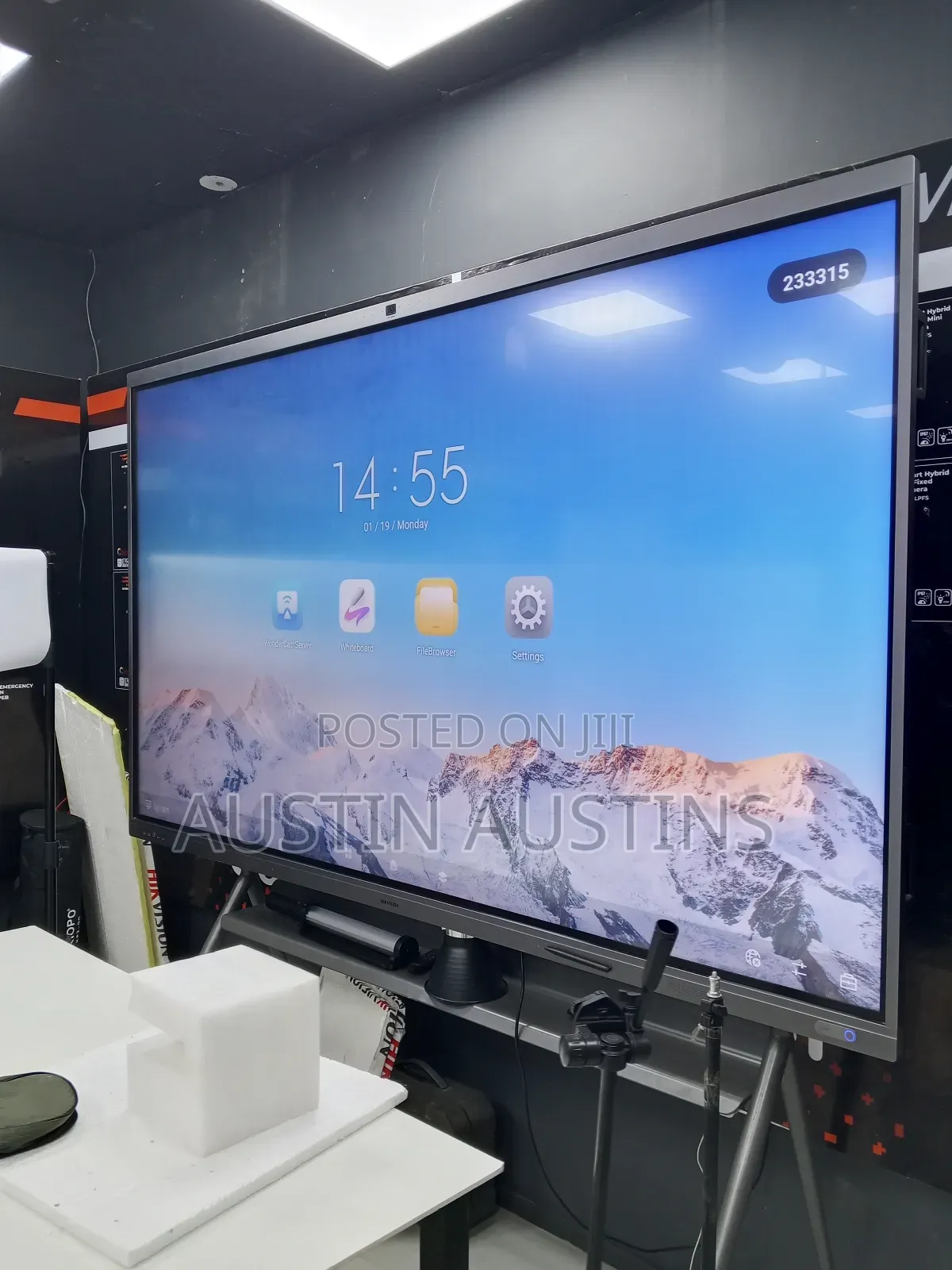 Smart Interactive Board Touchscreen 55", 65", 75", 85/86", 98" Inch