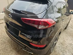 Hyundai Tucson Limited AWD 2016 Black
