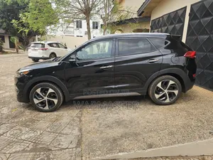 Hyundai Tucson Limited AWD 2016 Black