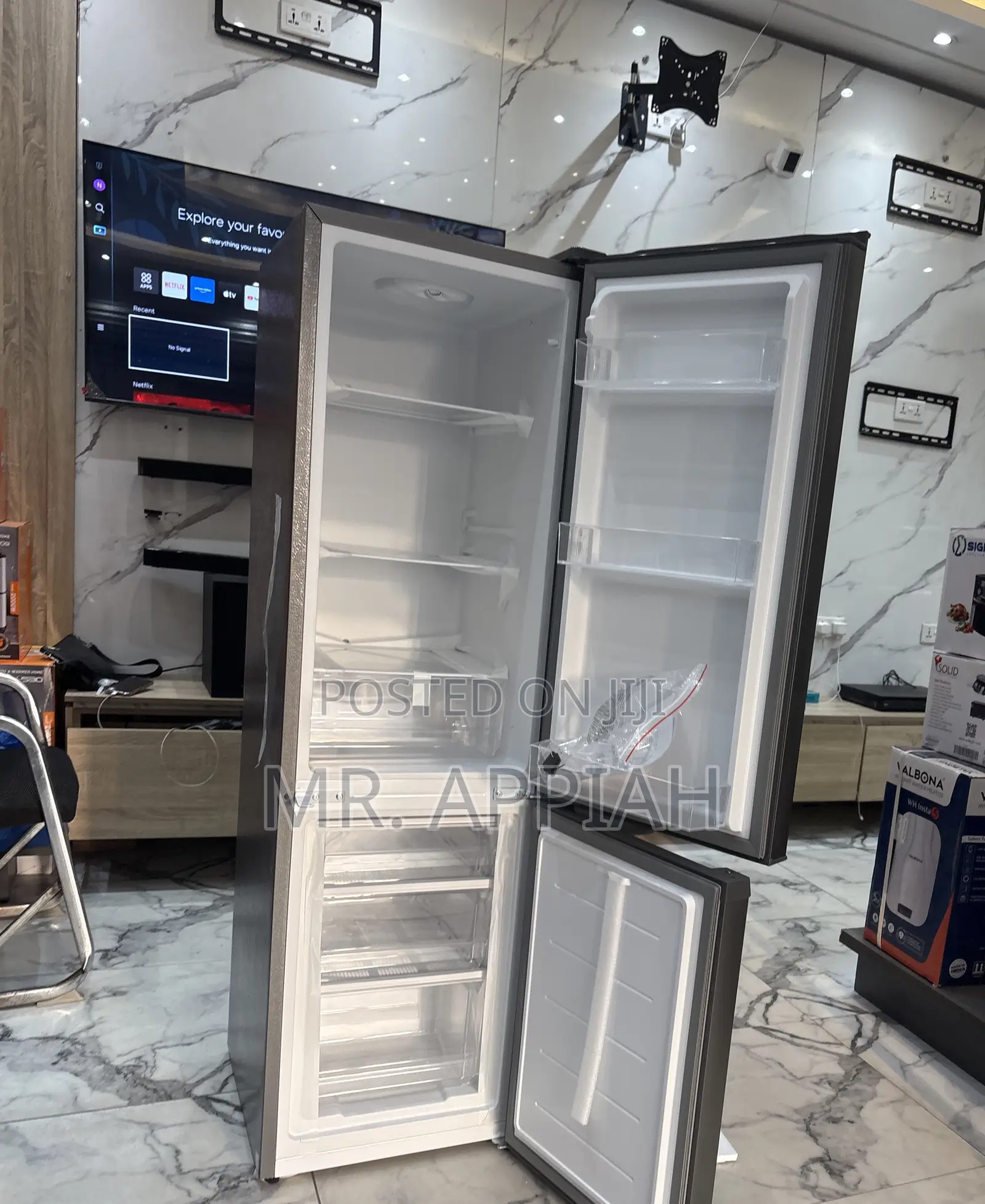Unique Zara-260bf Bottom Mount Freezer Electric Fridge(Gray) 