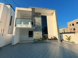 4bdrm Duplex in Hometrust Properties, East Legon for sale