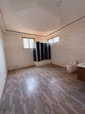 5bdrm Duplex in Hometrust, East Legon for sale