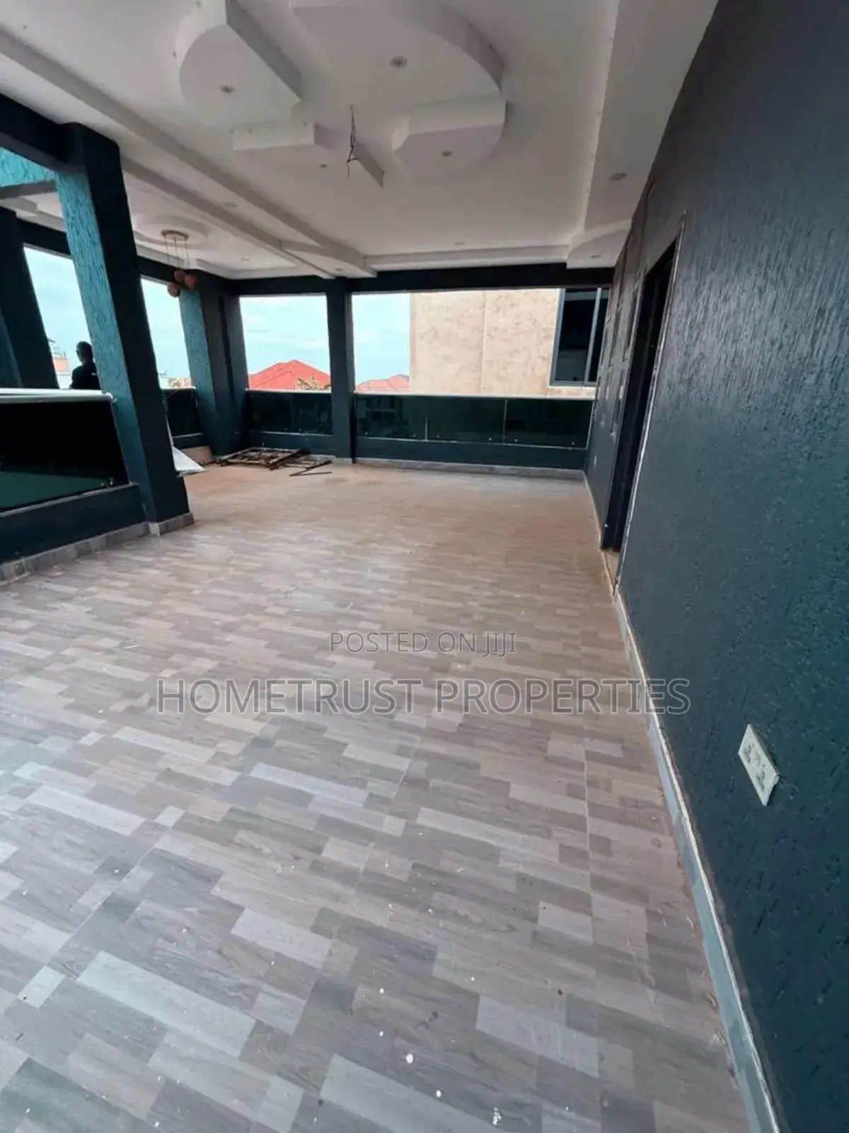 5bdrm Duplex in Hometrust, East Legon for sale