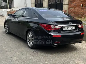 Hyundai Sonata Limited 2.0T Sedan (2.0L 4cyl 6A) 2013 Black