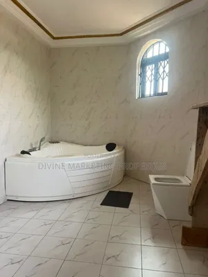 4bdrm House in Gavel Junction Area, Gbawe for sale