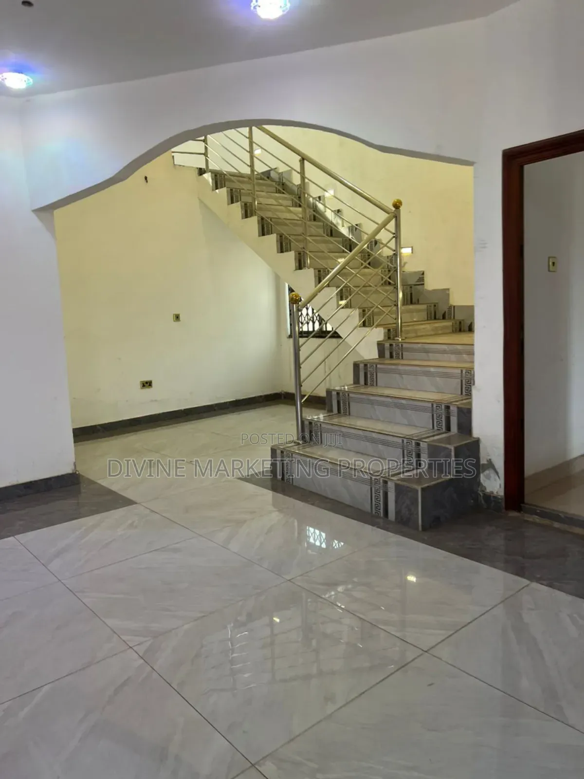 4bdrm House in Gavel Junction Area, Gbawe for sale