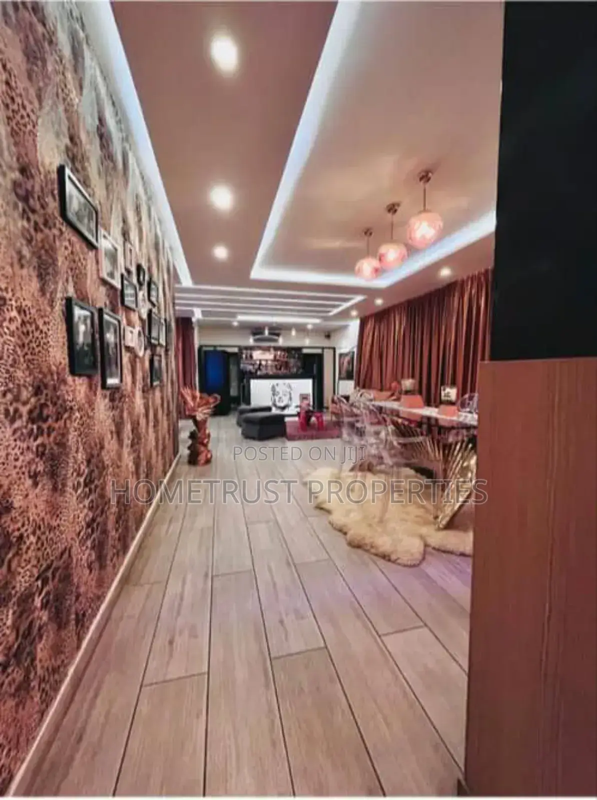 6bdrm Mansion in Hometrust Properties, Labone for sale