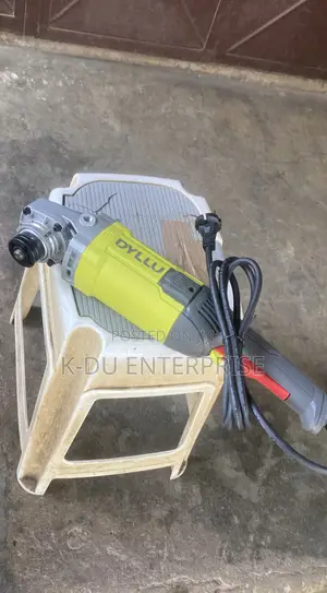 Dyllu Angle Grinder 1800w